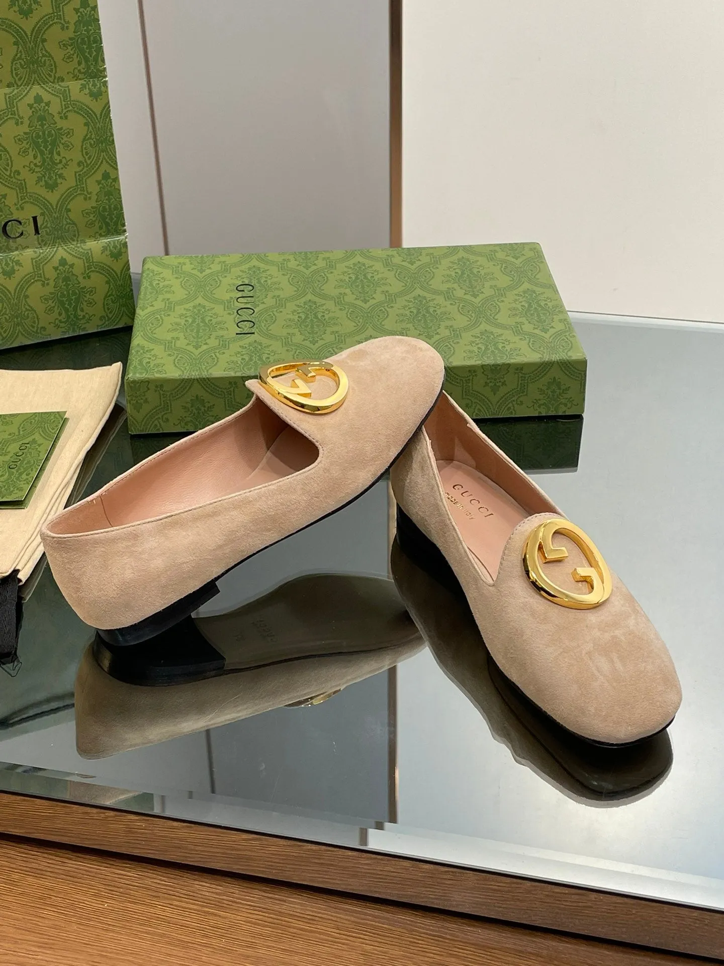 BLONDIE LOGO-PLAQUE LOAFERS IN ECRU BEIGE SUEDE WITH GOLD HARDWARE