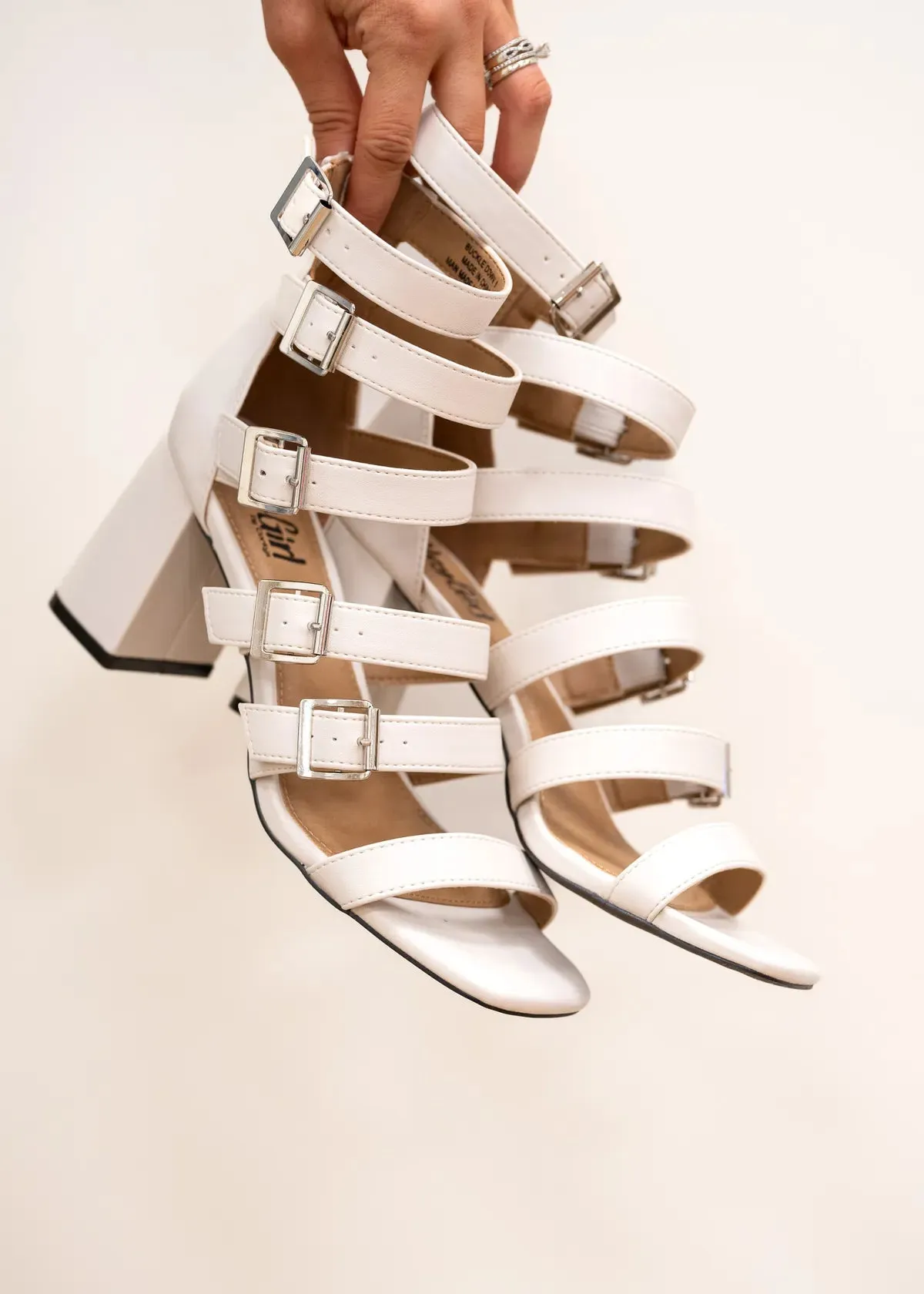 Buckle Down • Ivory