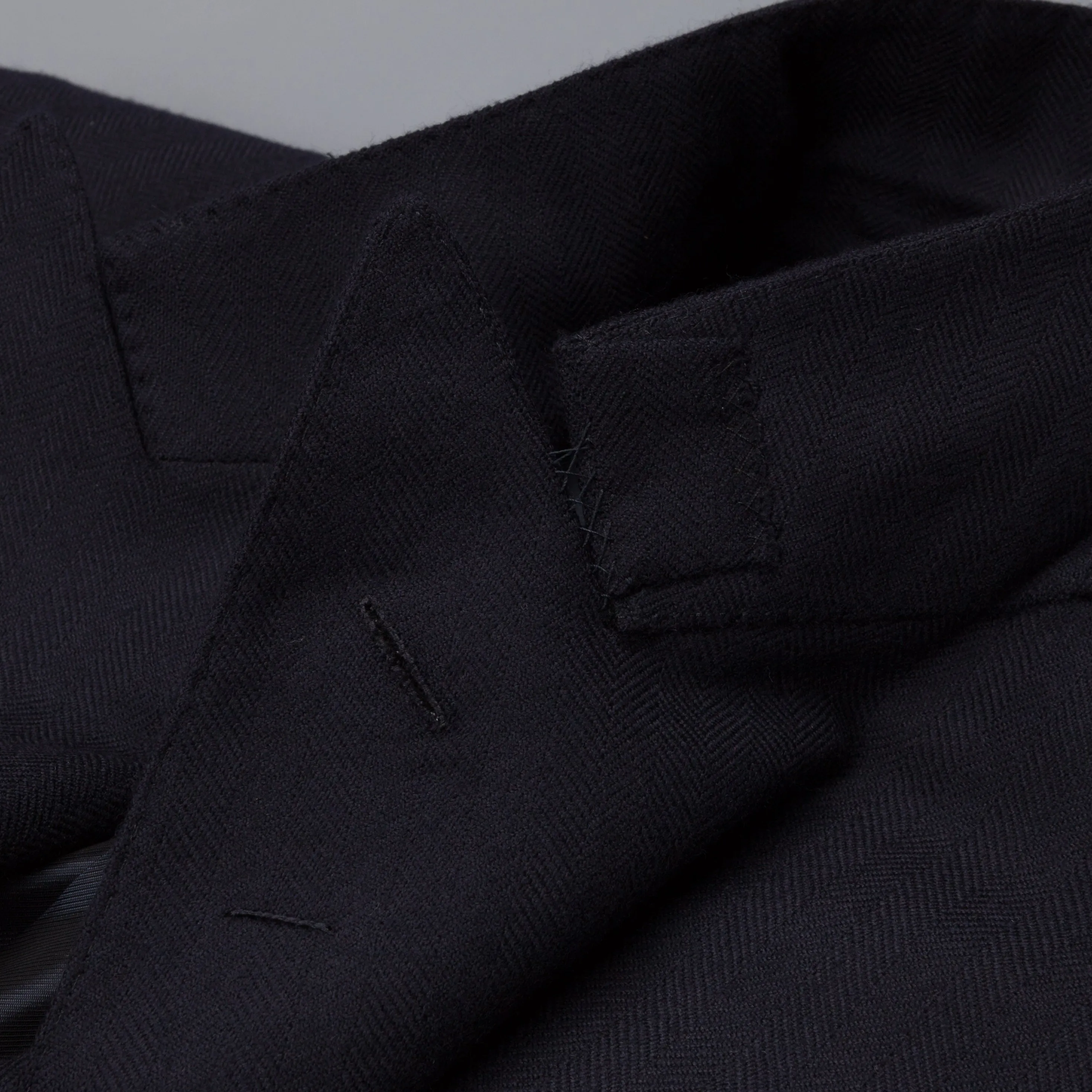 Caruso Aida drop 8 herringbone wool jacket