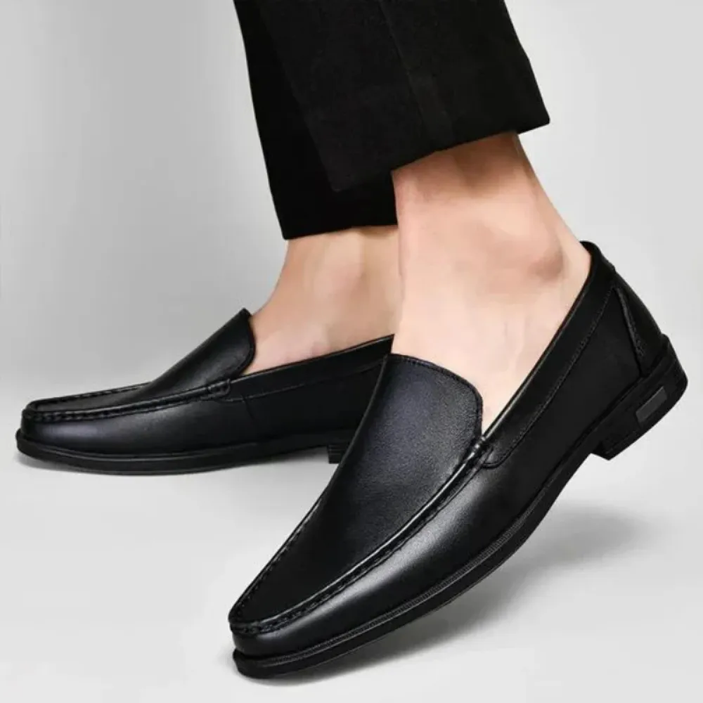 Cesare - Refined Leather Moccasin
