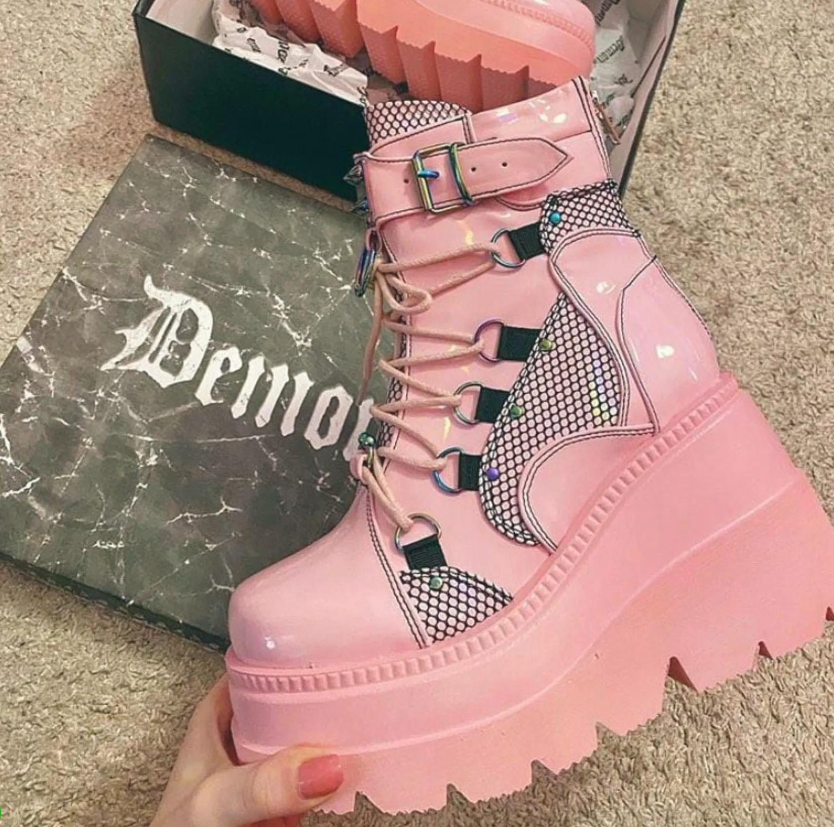 Demonia Shaker 60