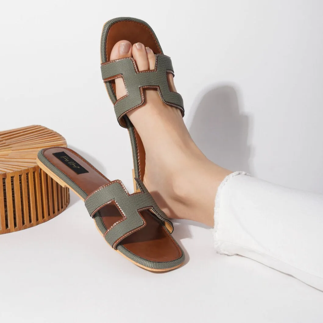 H Style Flats - Brown/Green