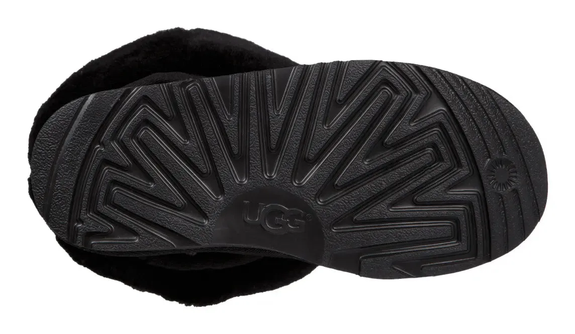Kids’ UGG Classic Tall II – Iconic Sheepskin Boot with All-Day Comfort