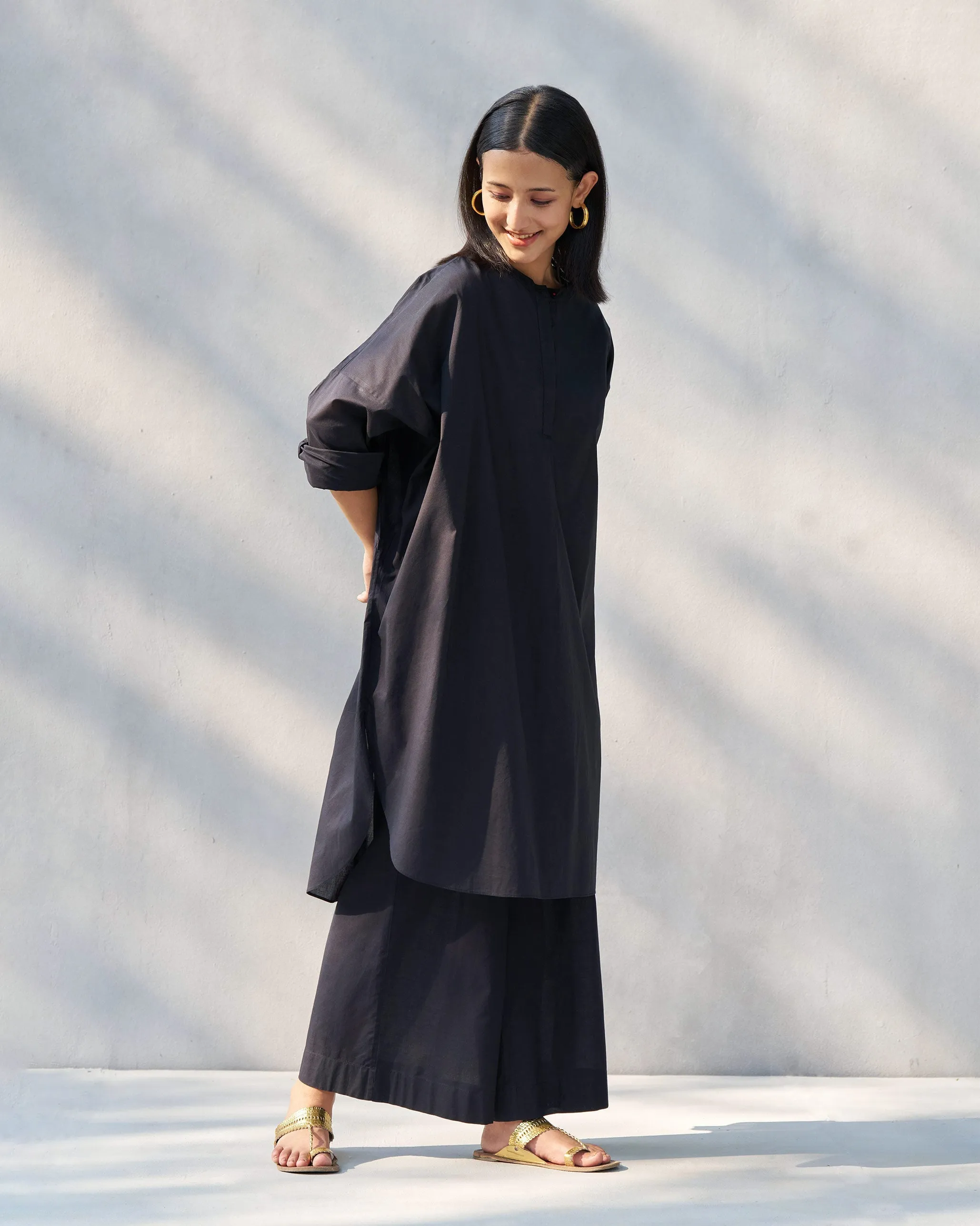 Lazy Sunday Tunic - Black