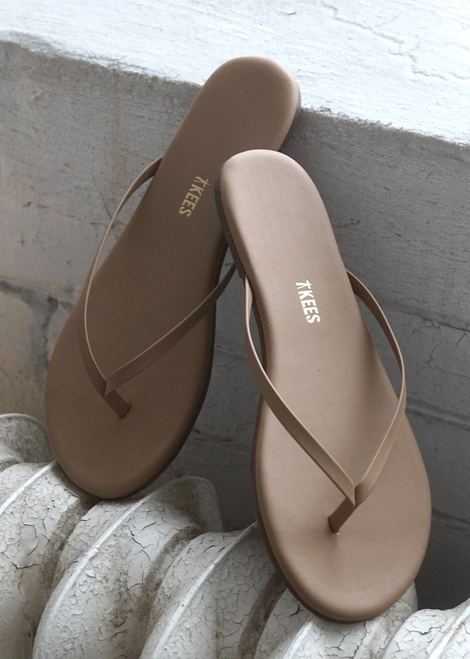Lily Foundations Matte Flip Flop