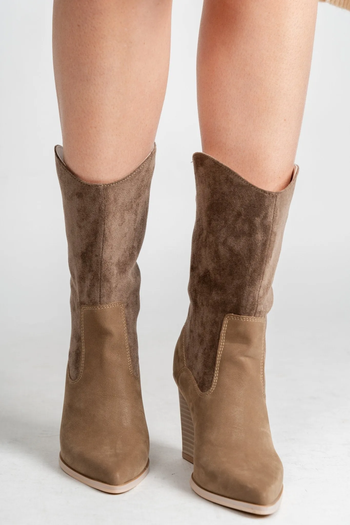 Marseille loose fit boot dark taupe