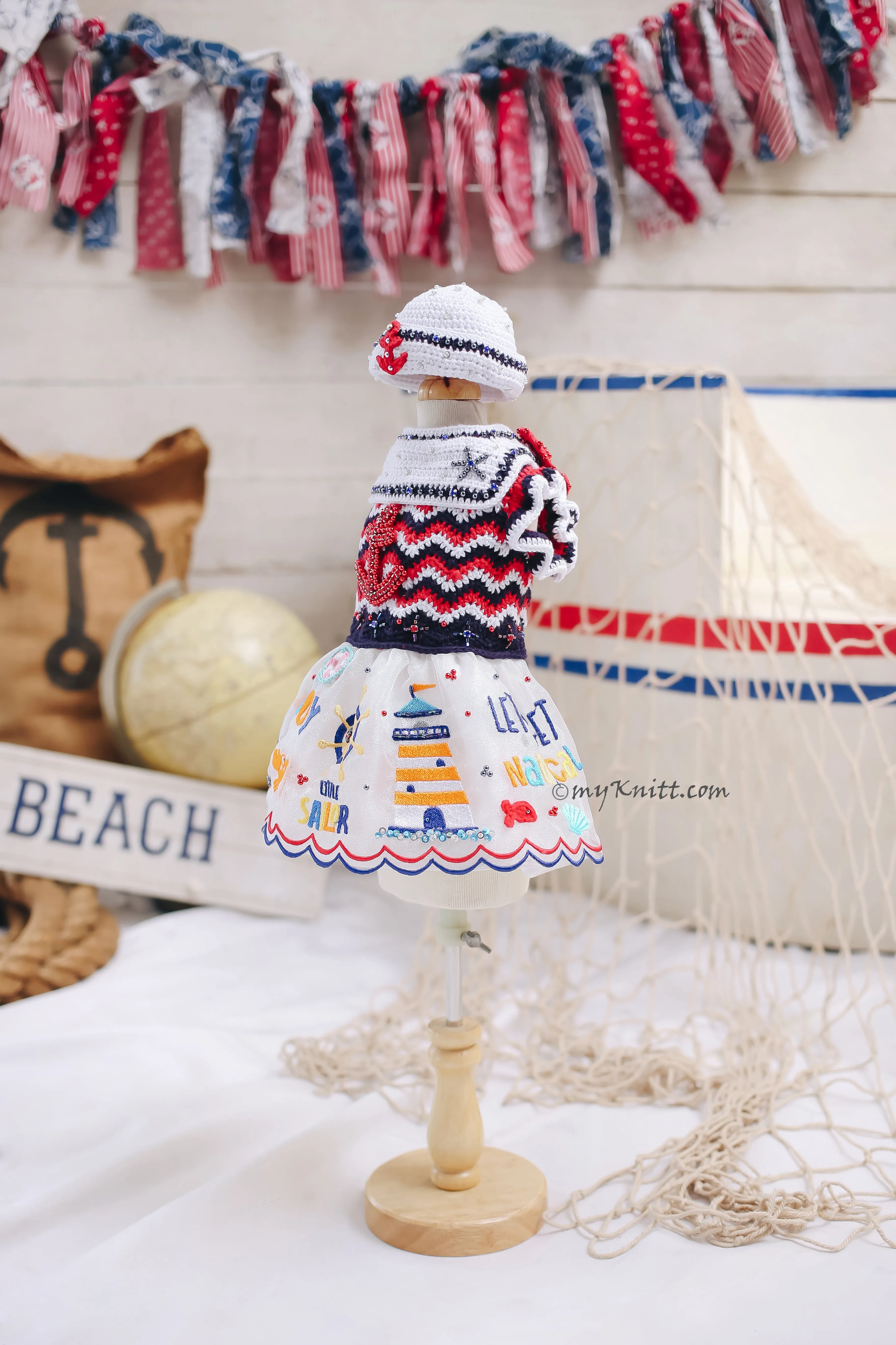 Nautical Girl Ships AHOY RM6 Royal Myknitt
