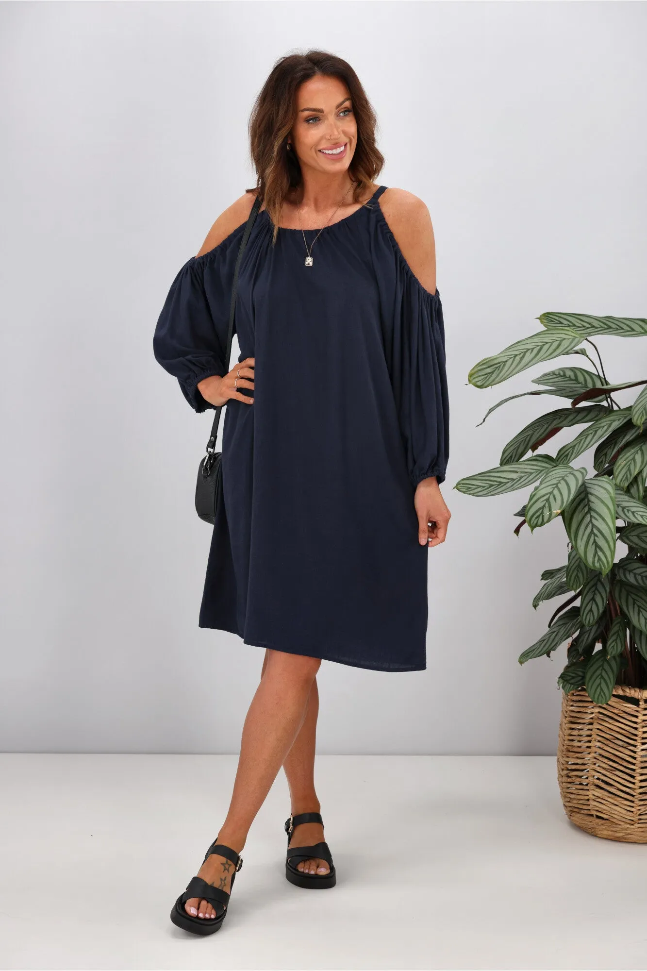 Shine On Label Tipene Linen Dress Midnight