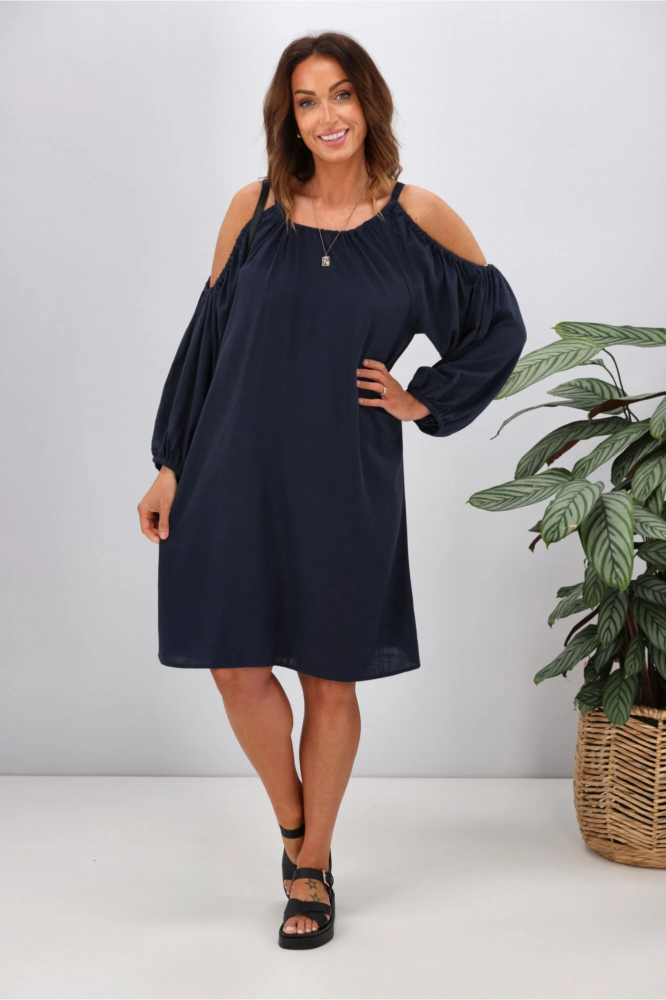 Shine On Label Tipene Linen Dress Midnight