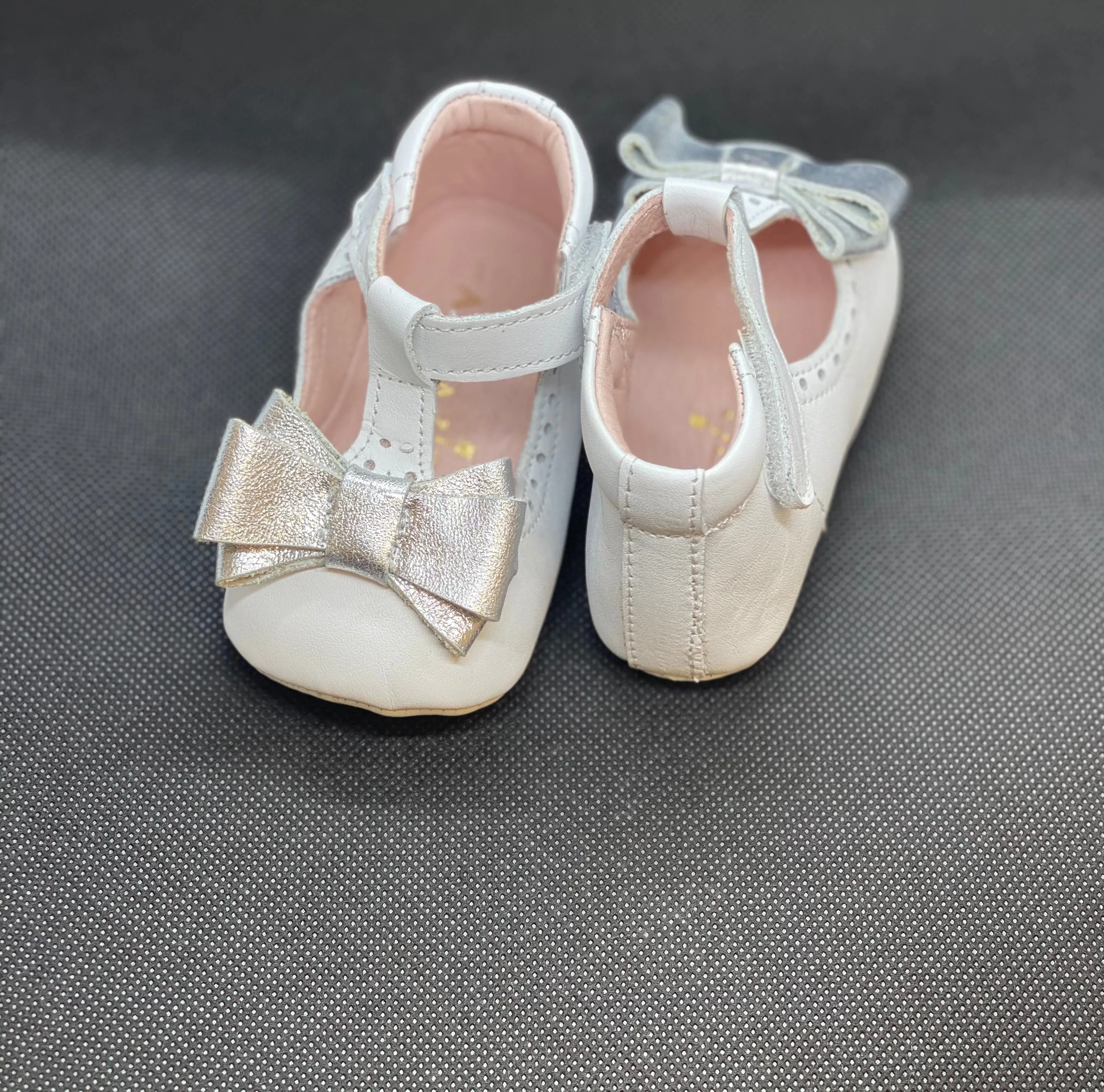 White Bow Moccasins