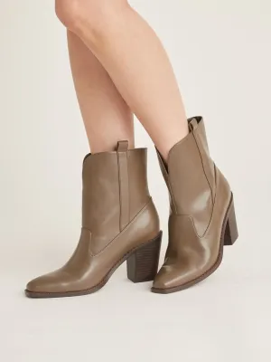 Wide Width Short Boots